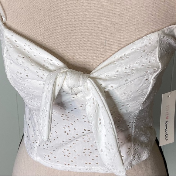 Urban Romantics White Eyelet Knot Front Crop Top W/ Smocked Back Size Medium - Picture 4 of 5